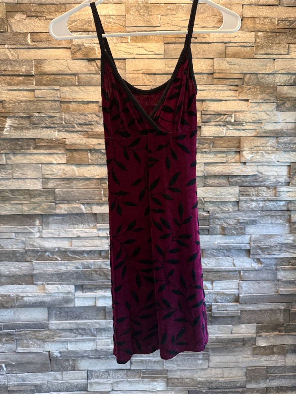 Sleeveless Burgundy Leaf-Print Midi Slip Dress